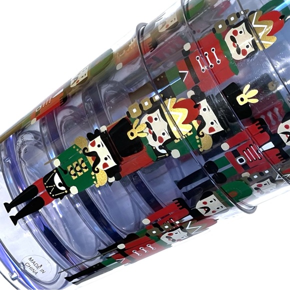 4Pc Nutcracker F.A.O SCHWARZ Christmas Holiday Drinkware Acrylic Indoor/Outdoor - Picture 5 of 6